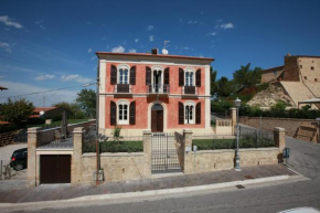 Отель Villa Mascitti B&B  Торторето